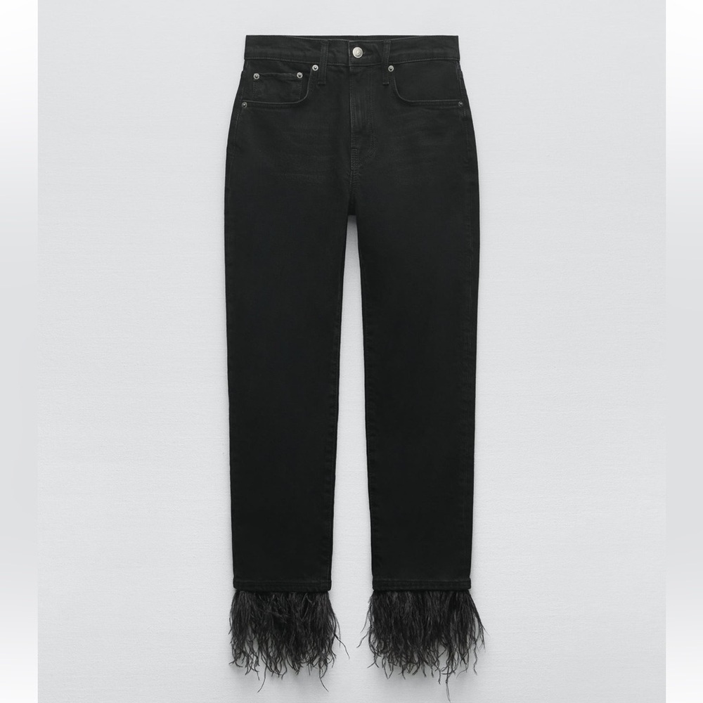 Zara ZW HIGH RISE FEATHERED SLIM JEANS